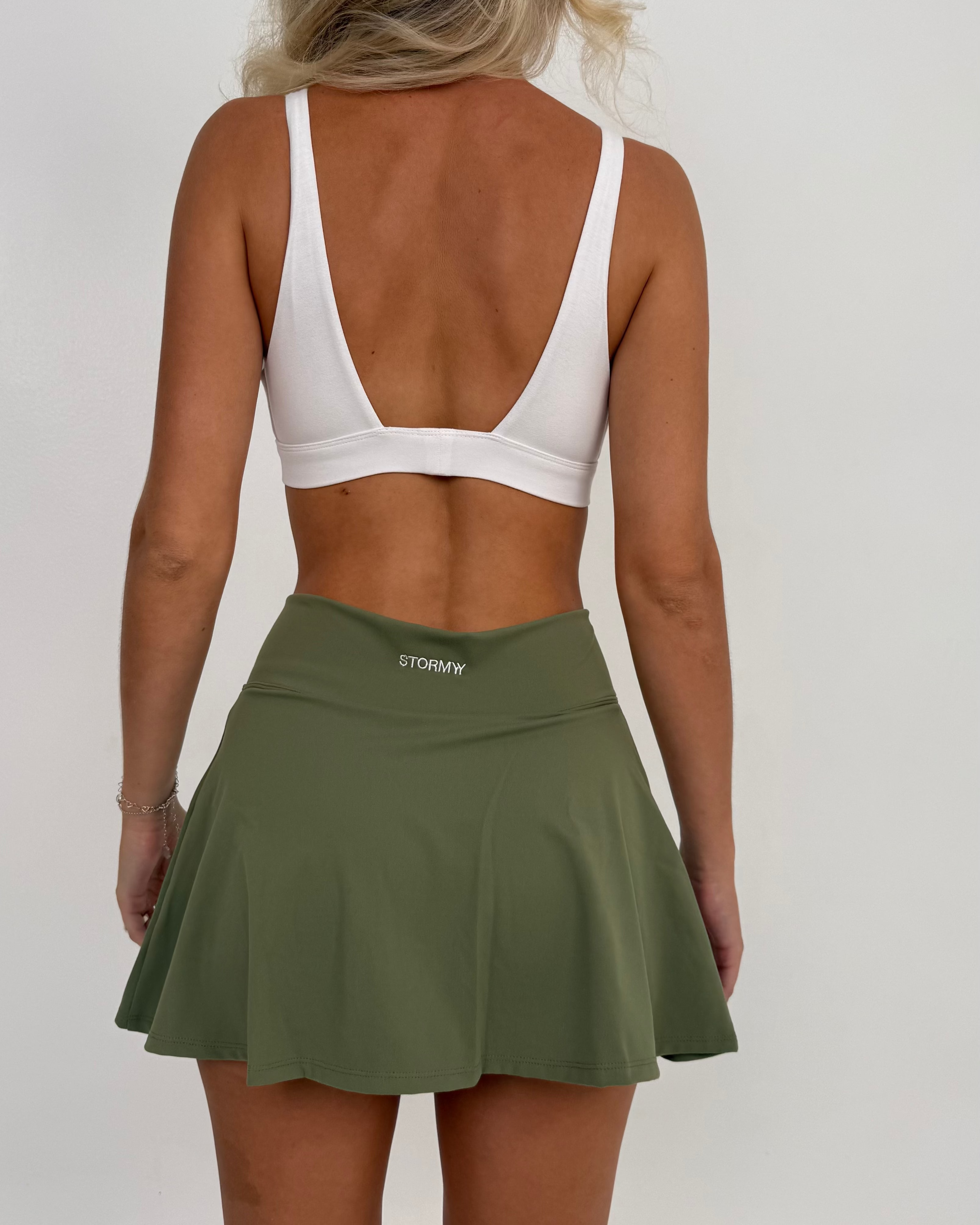 Mina Skort in Olive — STORMYY (image 3 of 4)