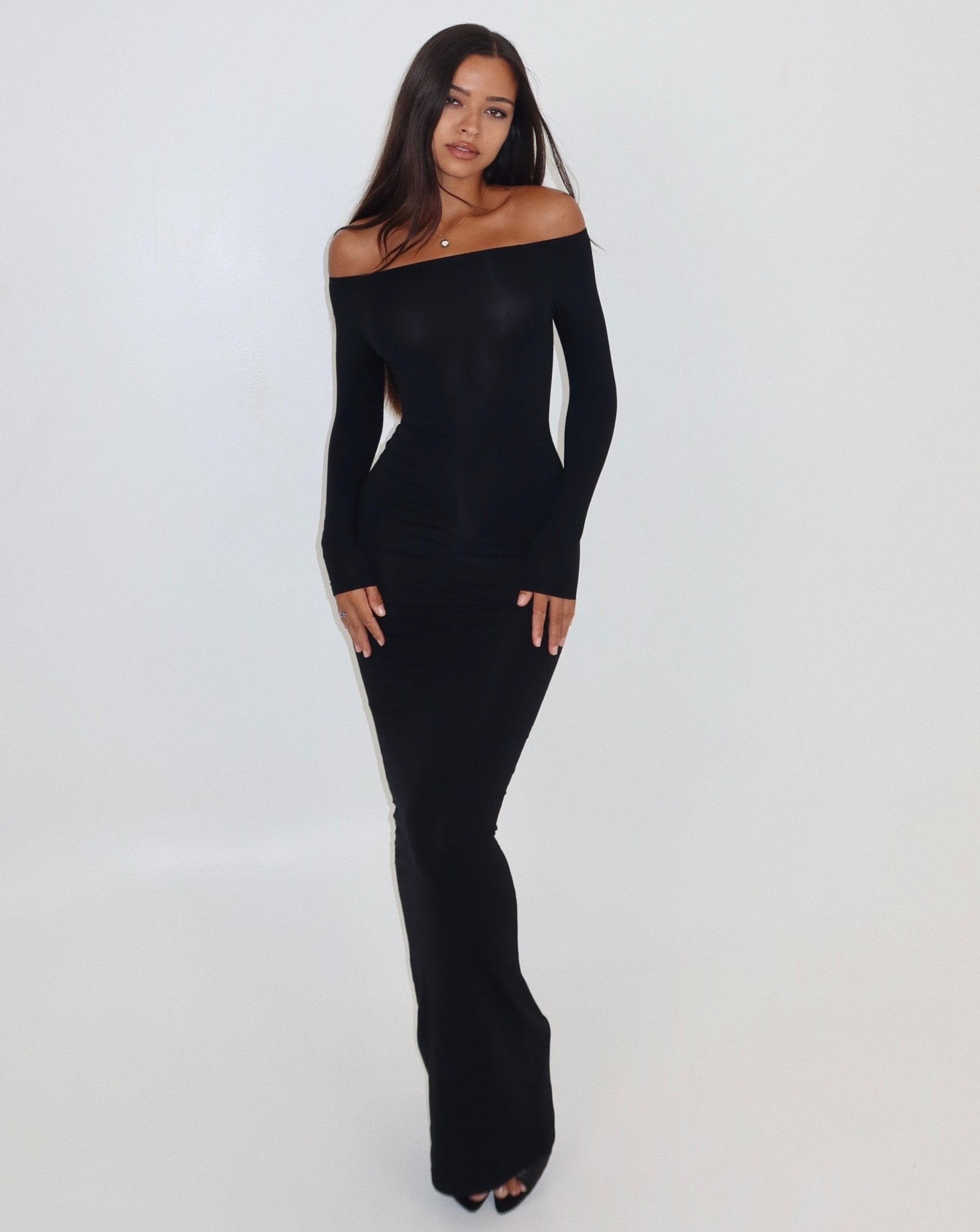 Darya Off Shoulder Dress - Black - STORMYY