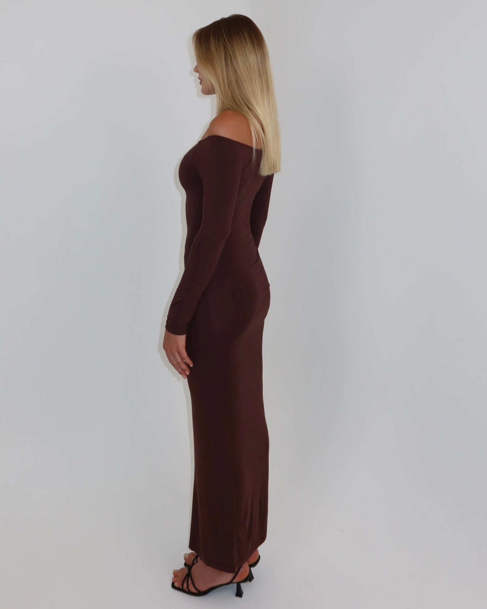 darya off-shoulder dress - chocolate